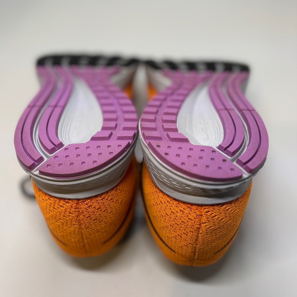 Nike Zoom Pegasus 32 women’s Bright Orange Athletic Shoes size 9.5 - Picture 9 of 11